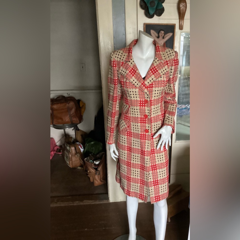 Vintage plaid coat from Hella